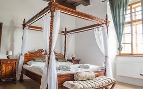 zámek Kolštejn - hotel Chateau Goldenstein